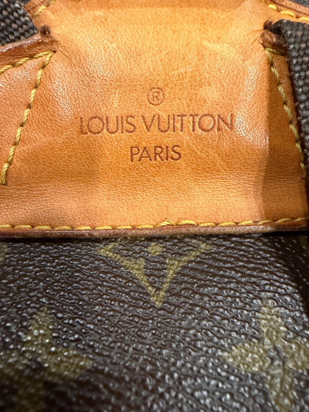 Louis Vuitton LV Monogram Montsouris GM - Picture 11 of 15